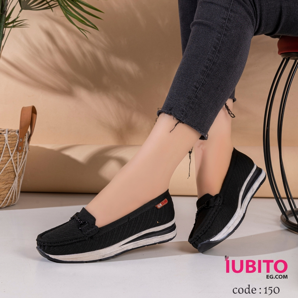 Women's shoes, 3 cm heel - black - code (150)